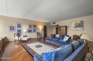 Photo #5: 260004440 Listing 