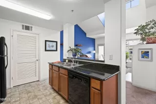 Photo #5: 260004491 Listing 