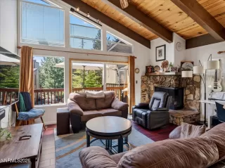 Photo #1: 260004514 Listing 