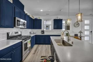 Photo #1: 260004539 Listing