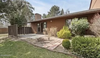 Photo #1: 260004556 Listing 