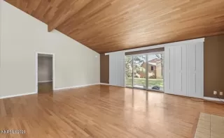 Photo #6: 260004556 Listing 