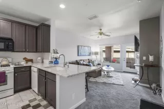 Photo #6: 260004562 Listing 