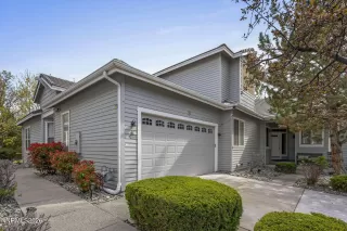 Photo #1: 260004573 Listing 