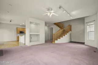 Photo #4: 260004573 Listing 