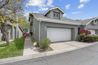 Photo #1: 260004608 Listing 