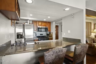 Photo #6: 260004609 Listing 