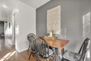 Photo #4: 260004621 Listing 