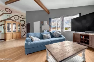 Photo #5: 260004628 Listing 