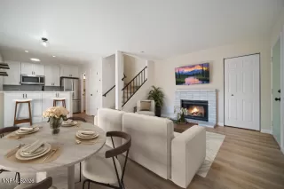 Photo #1: 260004763 Listing 