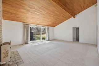 Photo #4: 260004778 Listing 