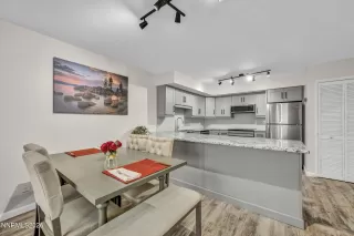 Photo #4: 260004787 Listing 