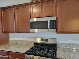 Photo #2: 260004792 Listing 