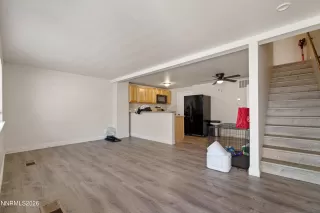 Photo #2: 260004798 Listing 