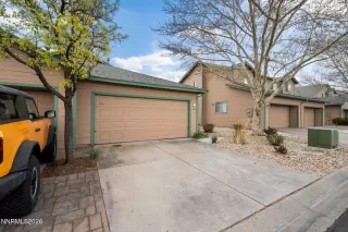 Photo #3: 260004819 Listing 