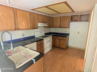 Photo #5: 260004838 Listing 