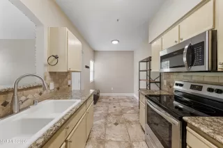 Photo #6: 260004844 Listing 