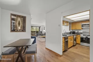 Photo #4: 260004849 Listing 