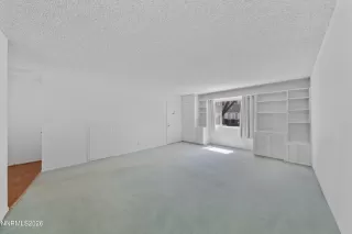 Photo #2: 260004867 Listing 