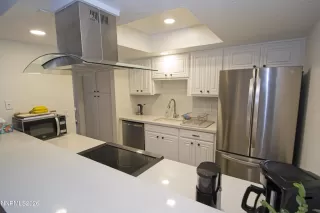 Photo #3: 260004887 Listing 