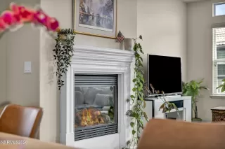 Photo #1: 260004933 Listing 