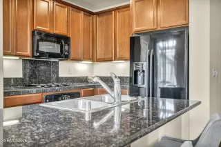 Photo #5: 260004933 Listing 