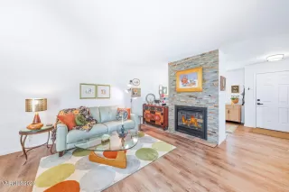 Photo #6: 260004944 Listing 