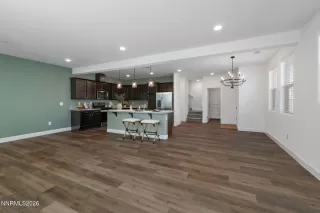 Photo #6: 260005045 Listing 