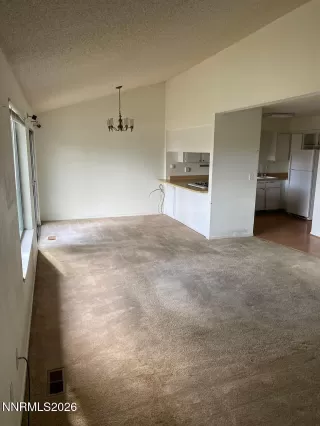 Photo #3: 260005066 Listing 