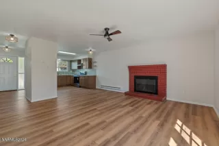 Photo #2: 260005081 Listing 