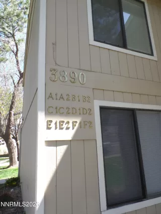 Photo #1: 260005083 Listing 