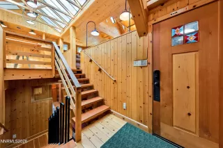 Photo #1: 260005113 Listing 