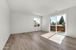 Photo #5: 260005232 Listing 