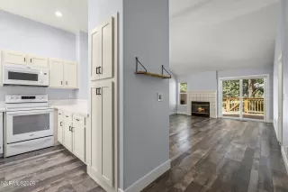 Photo #3: 260005305 Listing 