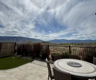 Photo #1: 260005329 Listing 