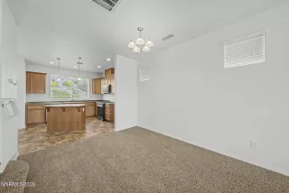 Photo #3: 260005334 Listing 