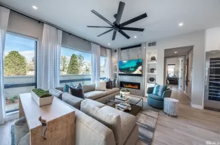 Photo #1: 260005346 Listing 