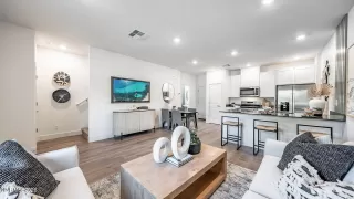 Photo #4: 260005365 Listing 