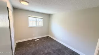 Photo #5: 260005382 Listing 