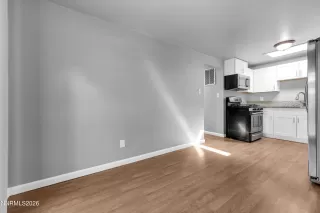 Photo #5: 260005402 Listing 