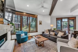 Photo #3: 260005436 Listing 