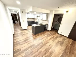 Photo #2: 260005503 Listing 