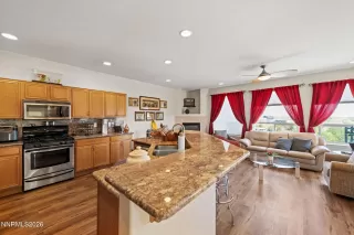 Photo #2: 260005525 Listing 