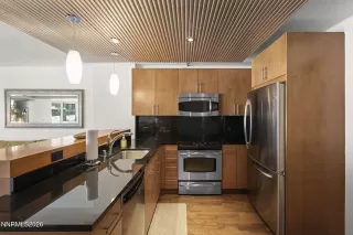 Photo #5: 260005538 Listing 