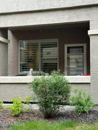 Photo #2: 260005587 Listing 