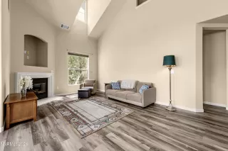 Photo #3: 260005612 Listing 