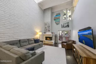 Photo #3: 260005631 Listing 