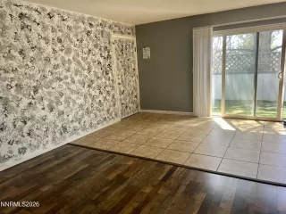 Photo #6: 260005642 Listing