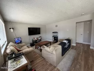 Photo #1: 260005677 Listing 