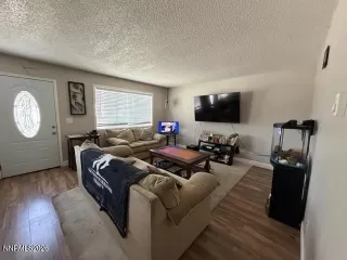 Photo #3: 260005677 Listing 